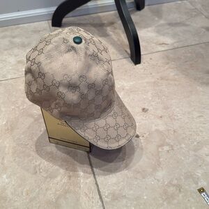 GG knit fabric baseball hat